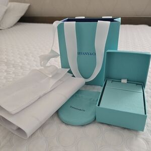 Tiffany & Co. Gift Set in Signature Robin's-Egg Blue with White Accents
